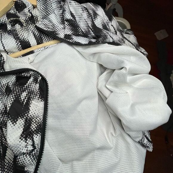 Calvin Klein Performance Jacket w/ Bow & Ruched Back Detail - Picture 7 of 7